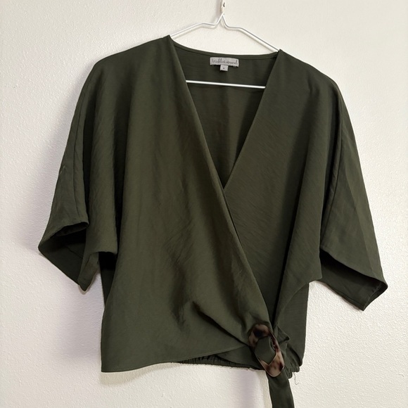 Wishlist Boutique Dark Green Wrap Blouse Loose Sleeves Size Small Loose Fit - Picture 2 of 9